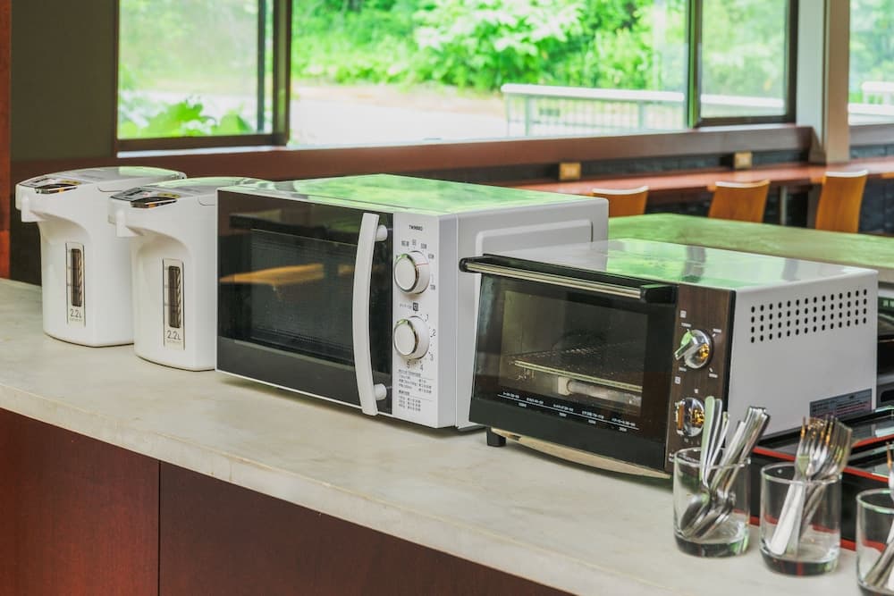 Microwave