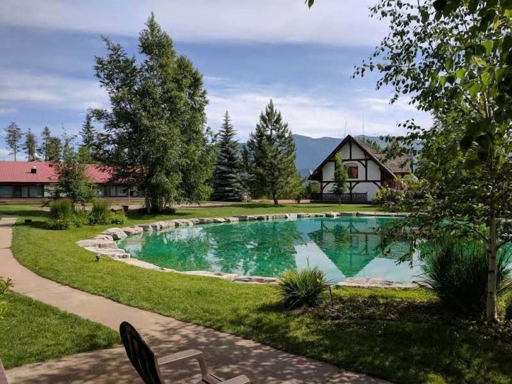 Natural pool