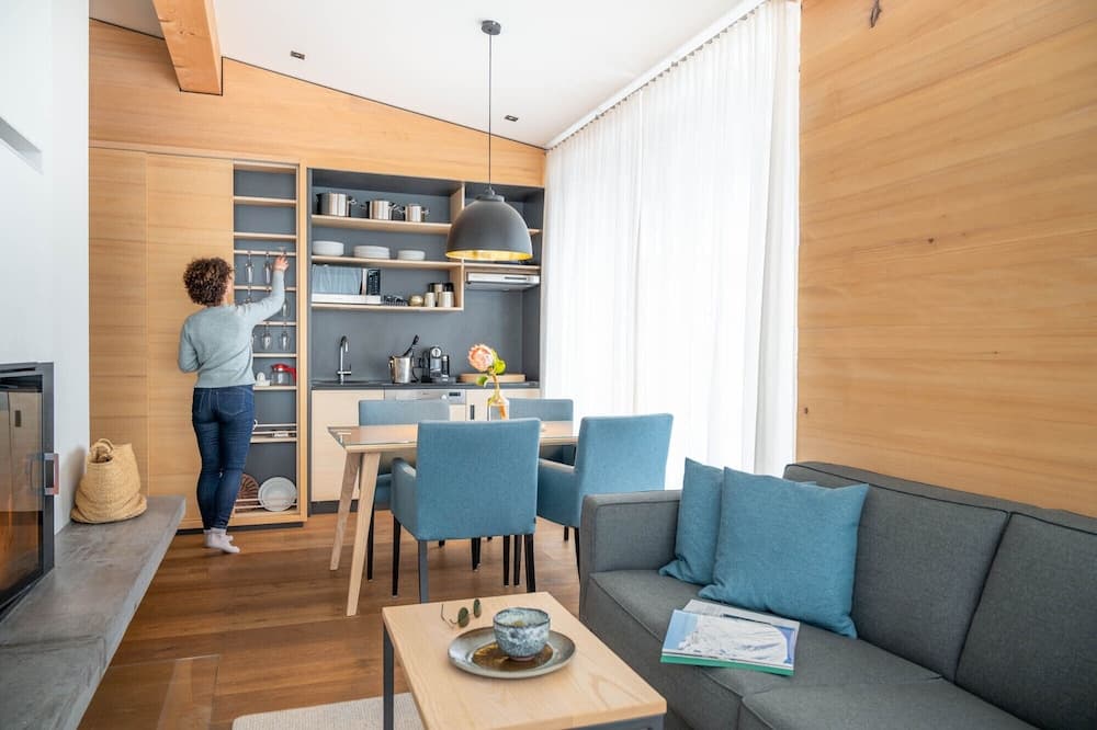 In-room dining