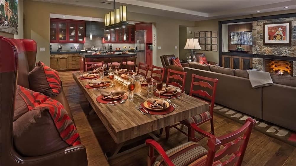 In-room dining