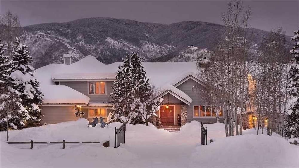 Front of property - evening/night
