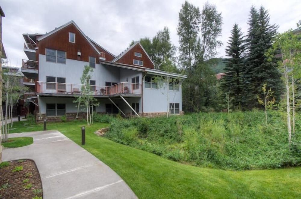 Primary image