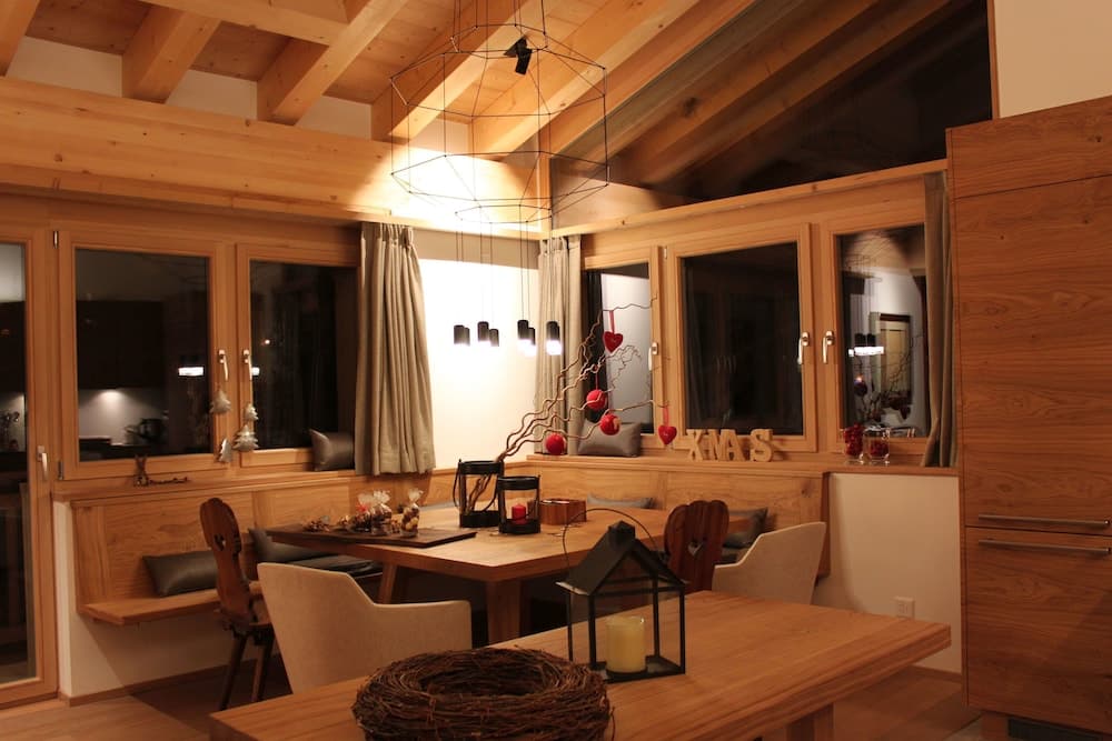 In-room dining