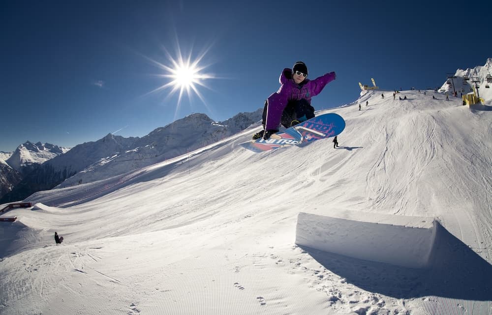 Snow and ski sports
