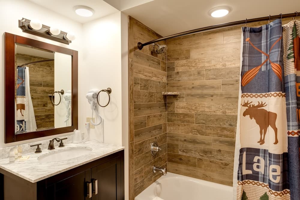 Bathroom shower