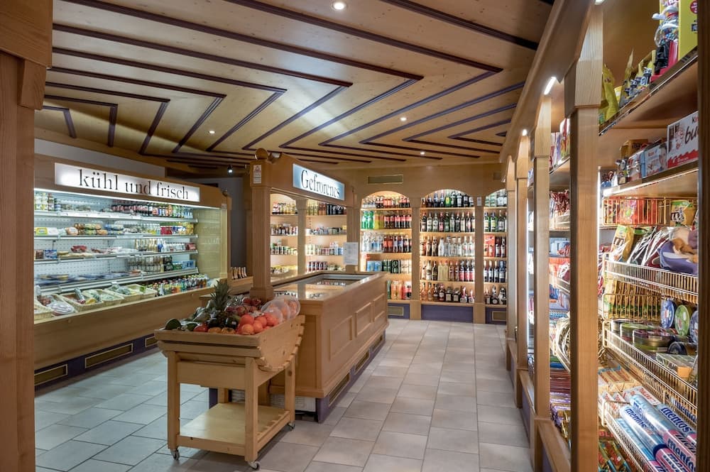 Gift shop
