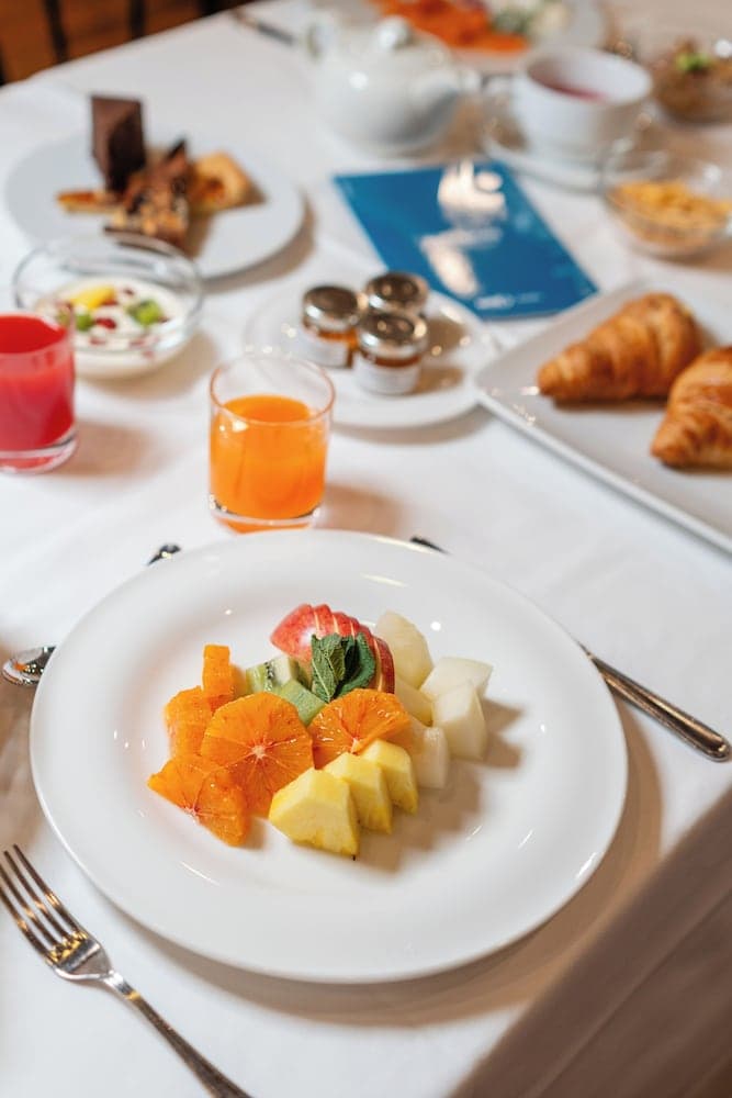 Breakfast buffet