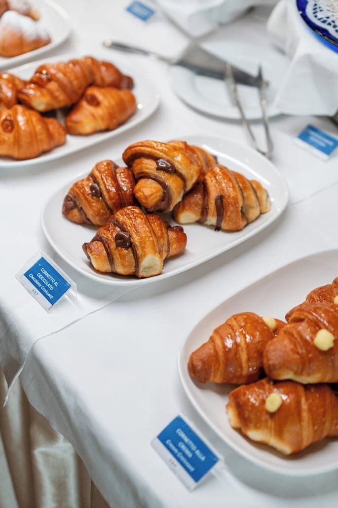 Breakfast buffet
