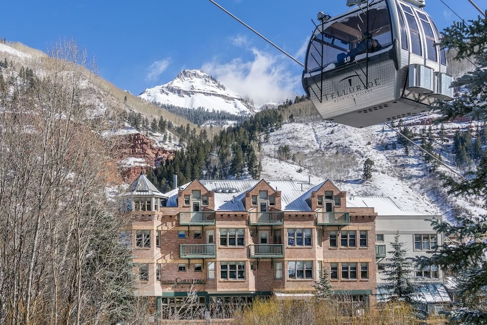 Ski hill