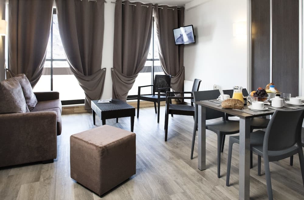In-room dining