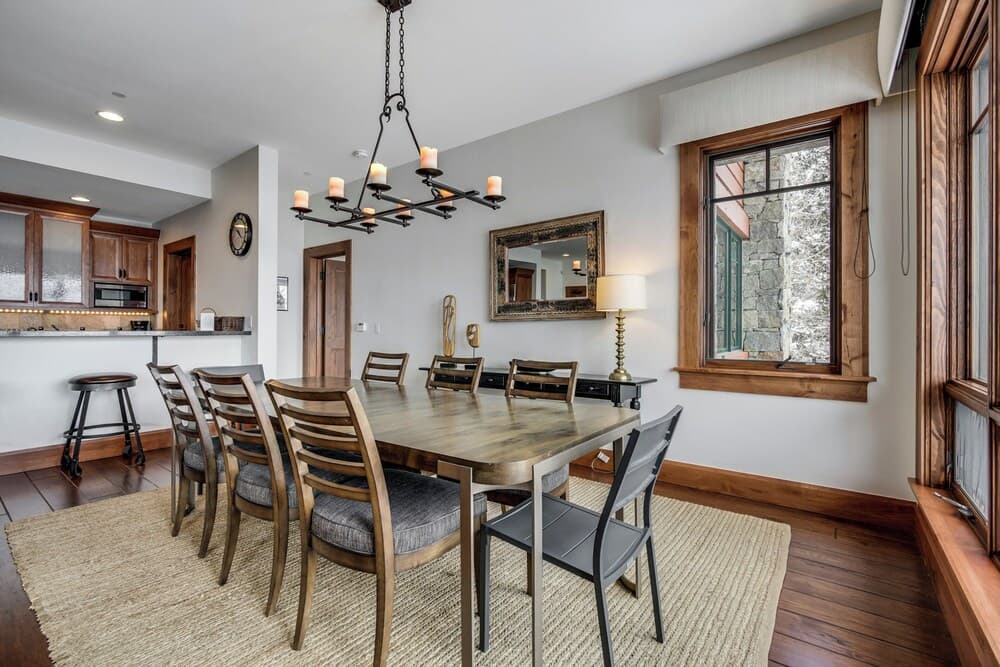 Dining room