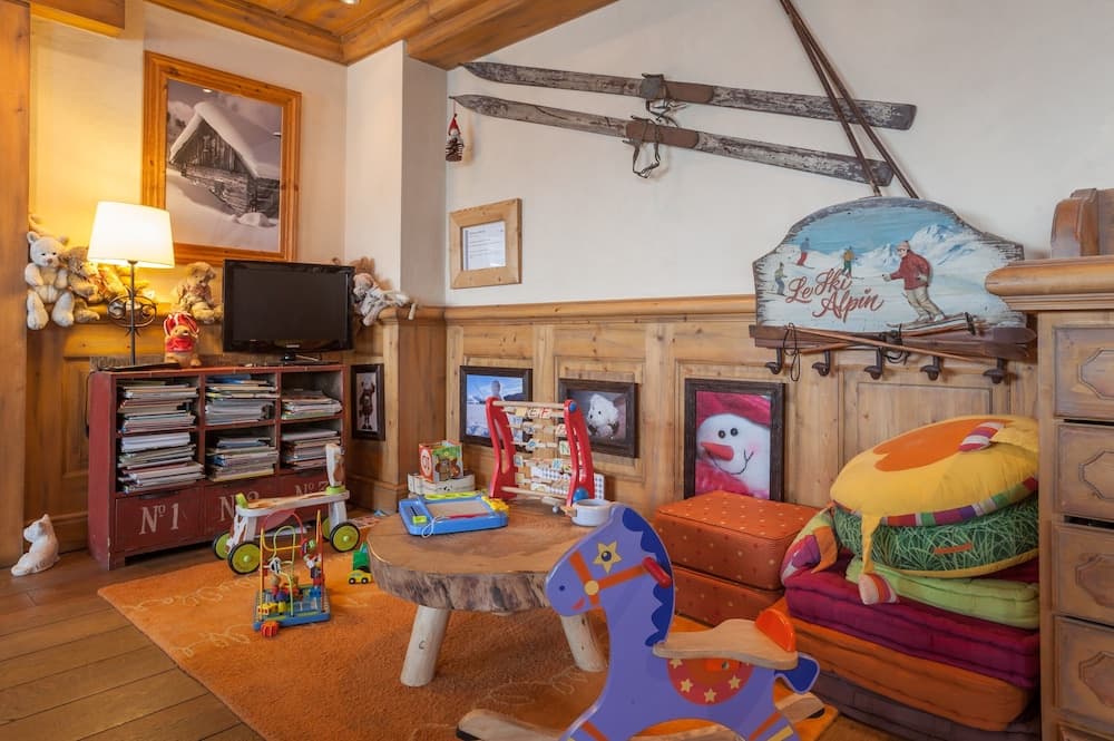 Children's play area - indoor