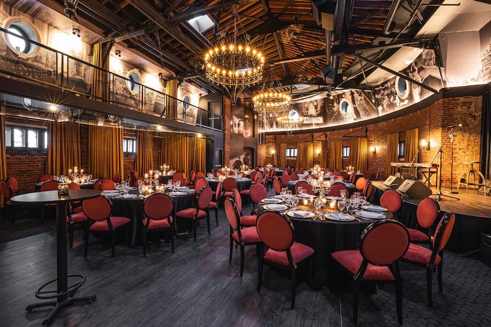 Reception hall