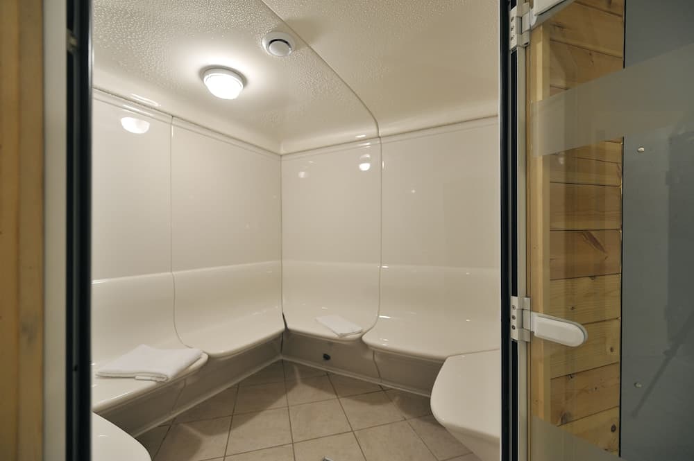 Steam room