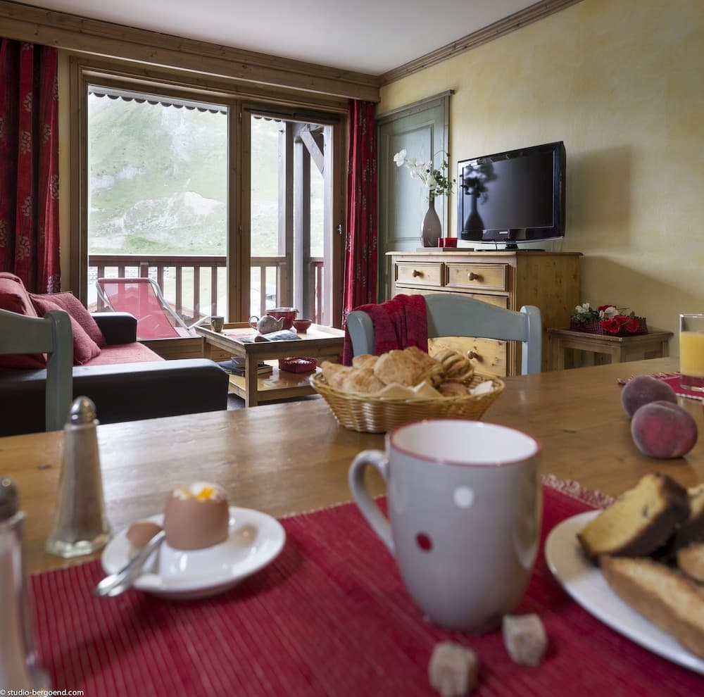 In-room dining