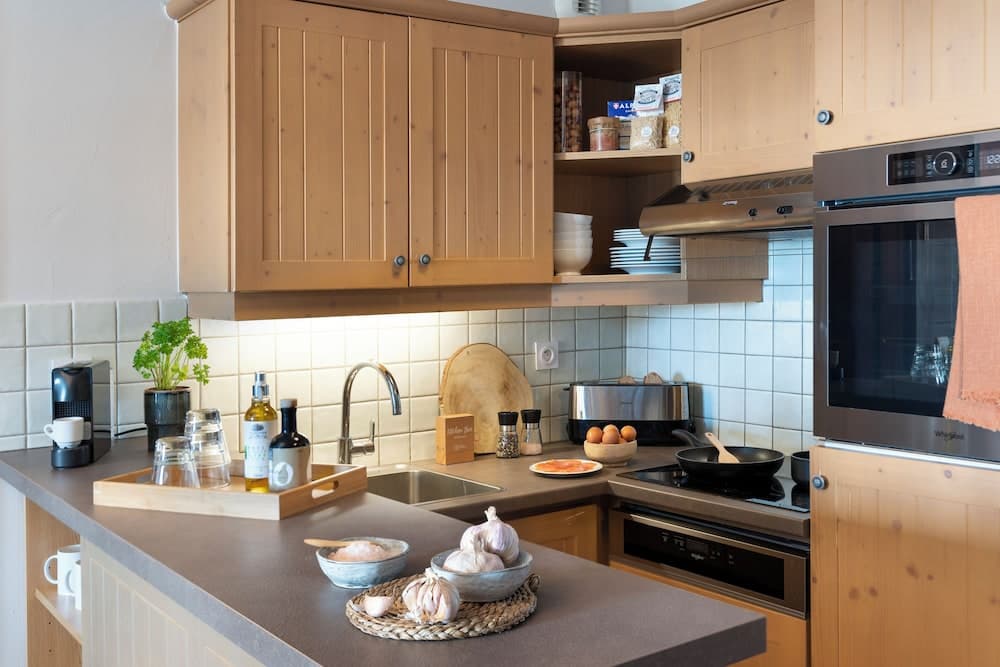 Private kitchenette