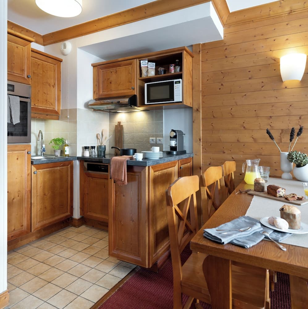 Private kitchenette