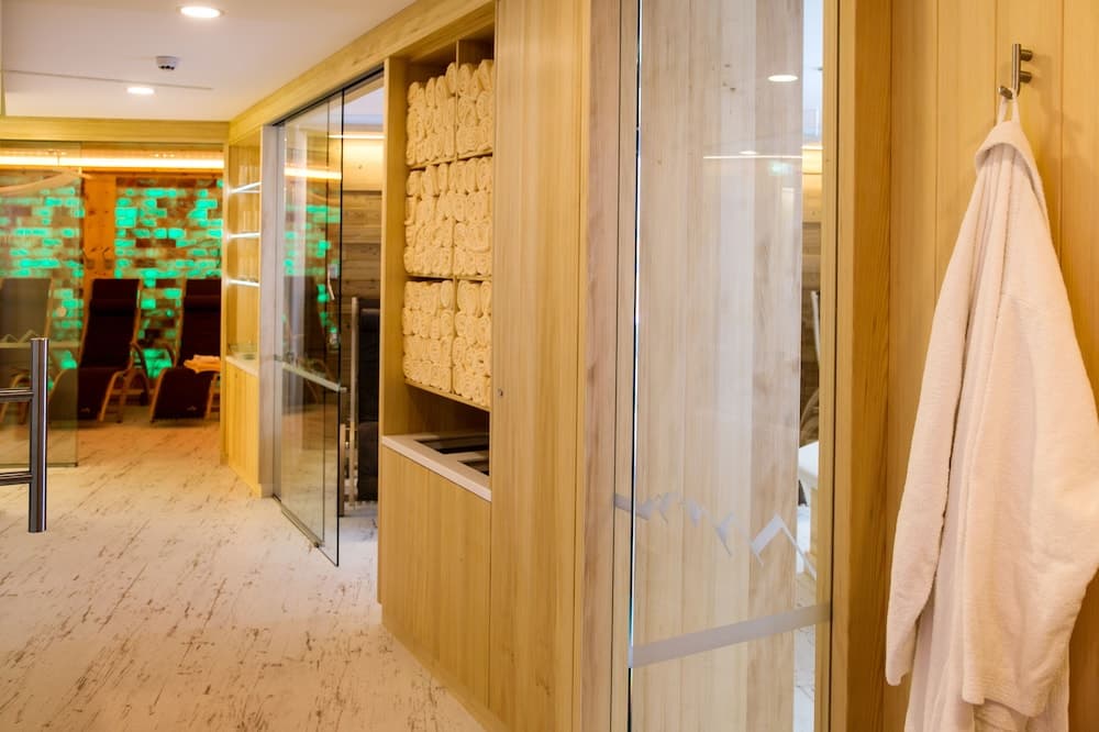 Steam room
