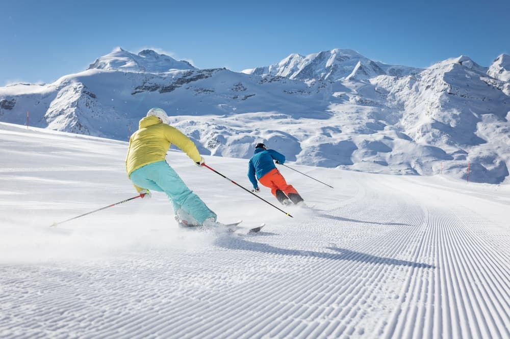 Skiing