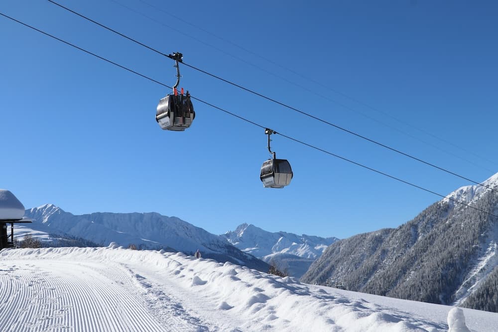 Skiing