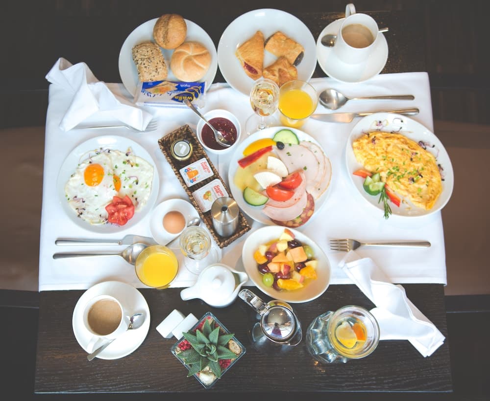 Breakfast meal