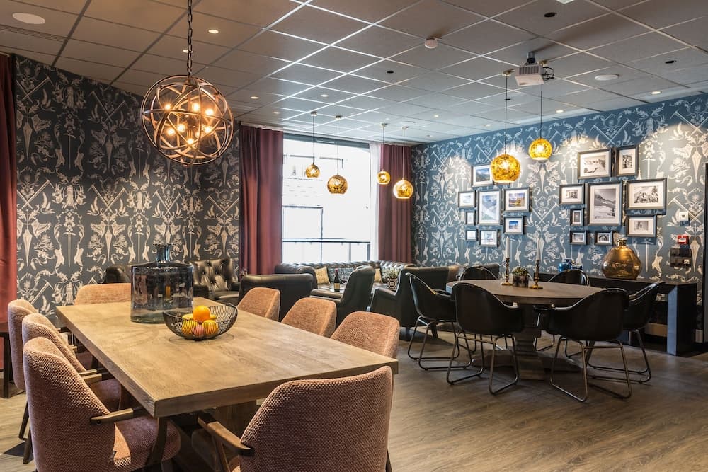 Executive lounge