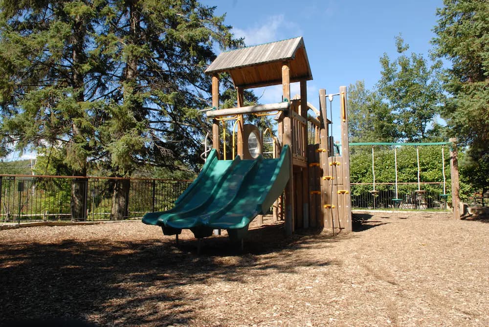 Children's play area - outdoor