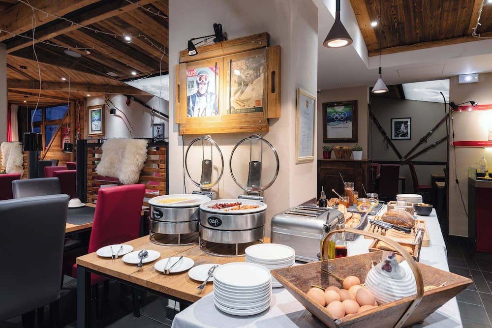 Breakfast buffet