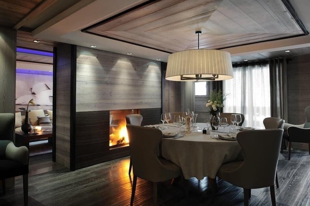 In-room dining
