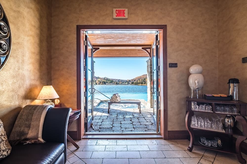 Spa reception