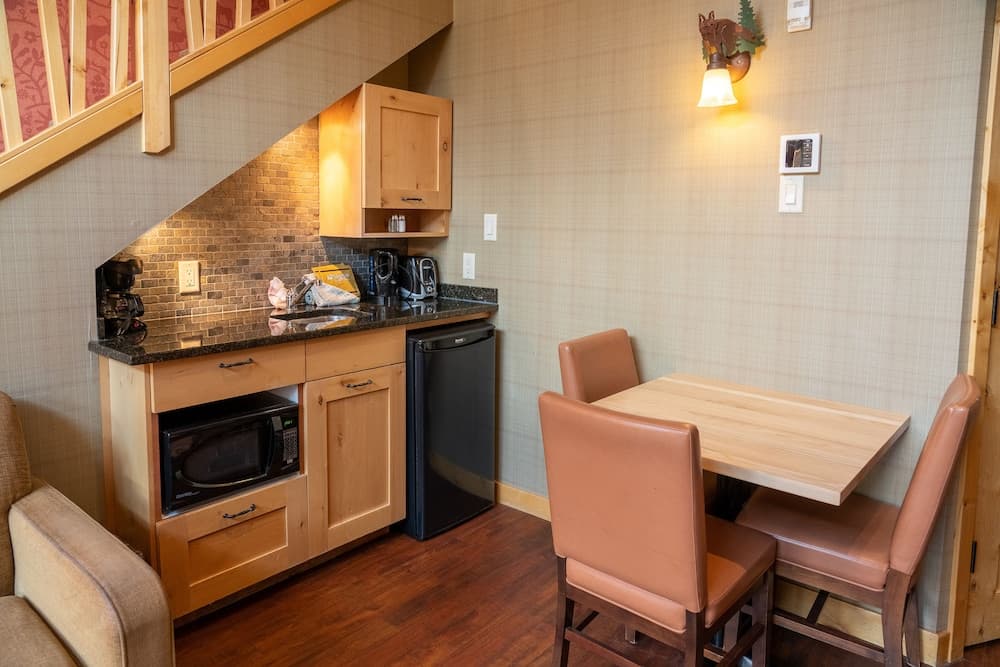 Private kitchenette