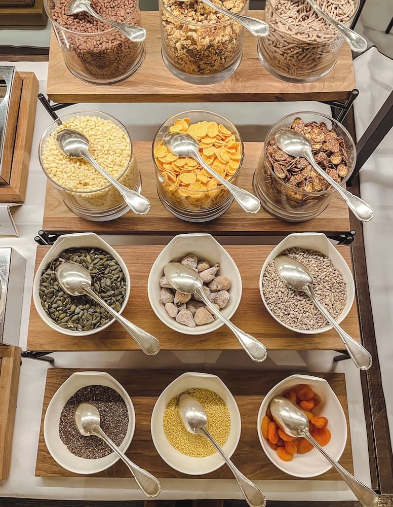 Breakfast buffet