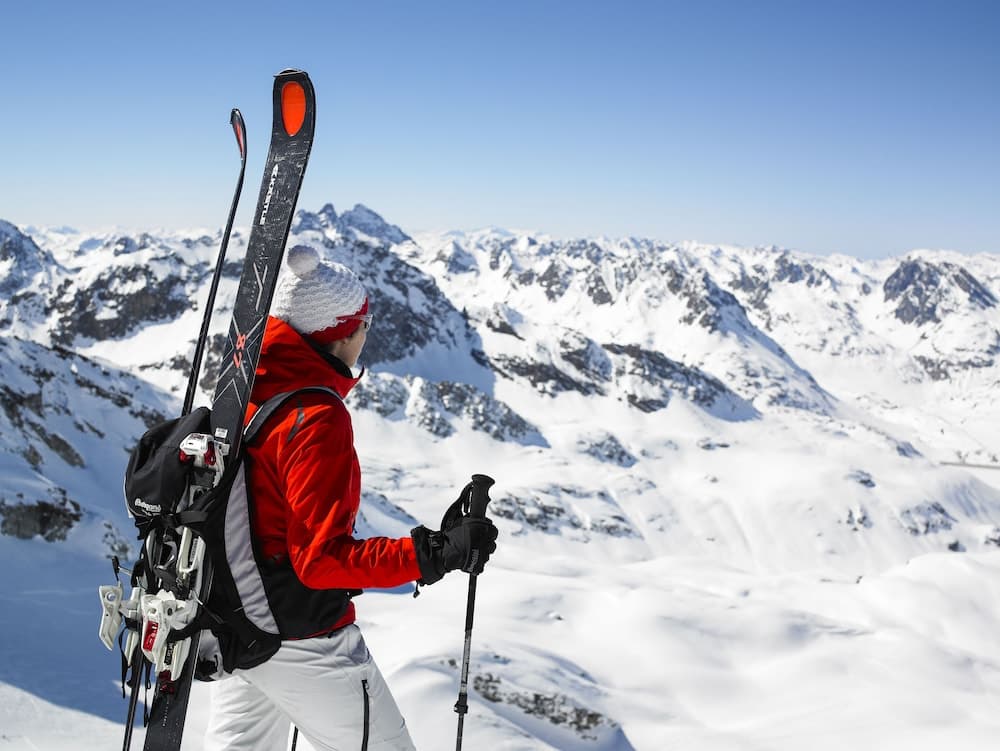 Snow and ski sports