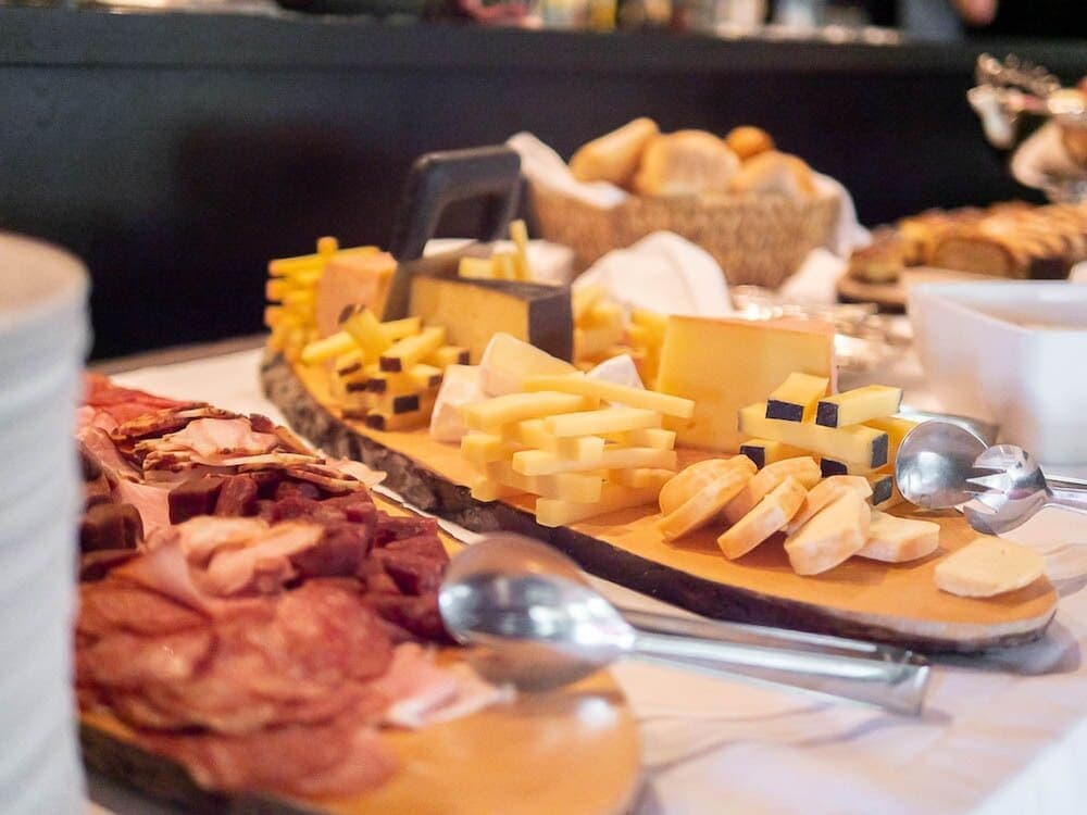 Breakfast buffet