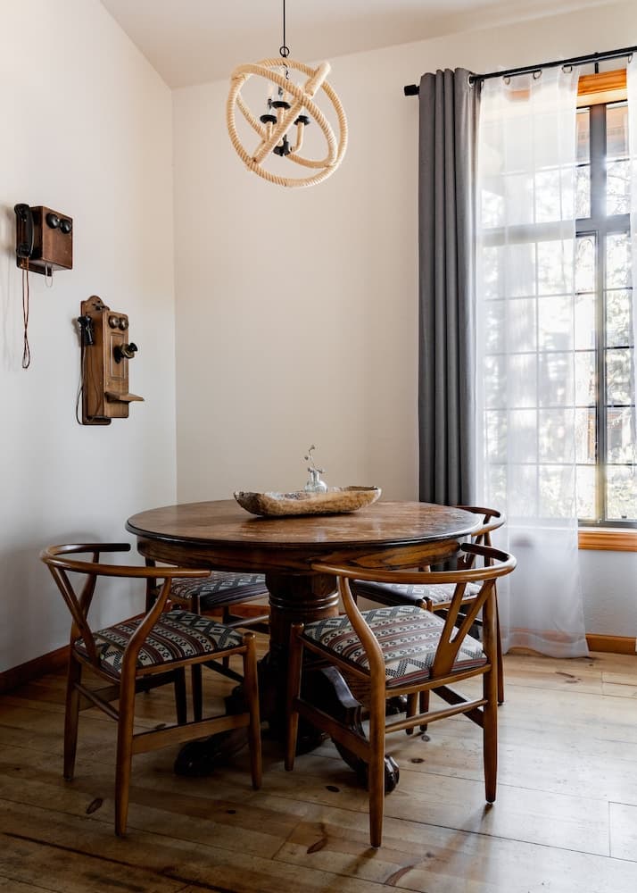 In-room dining