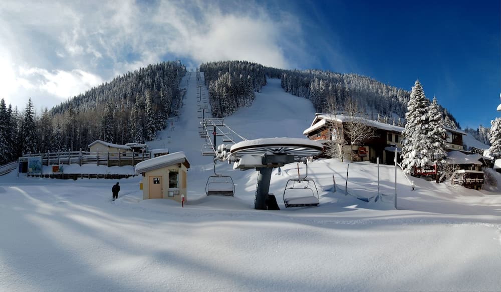 Ski hill