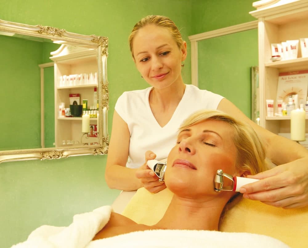 Facial