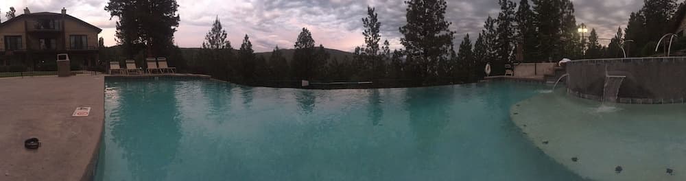 Infinity pool