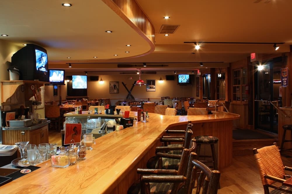 Sports bar