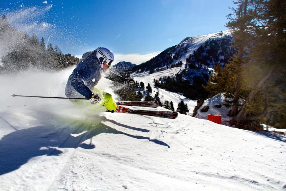 Snow and ski sports