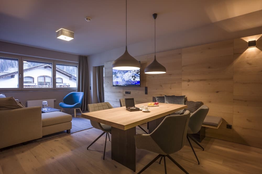 In-room dining