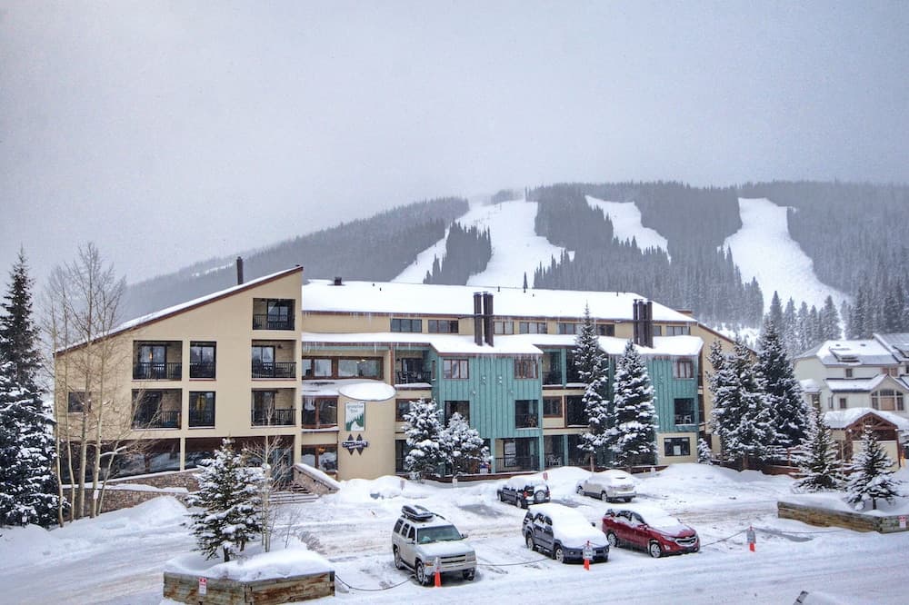 Ski hill