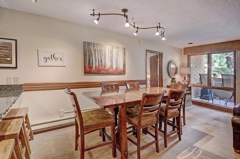 In-room dining