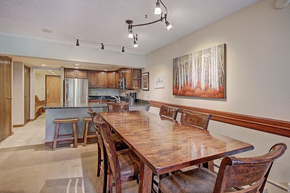 In-room dining