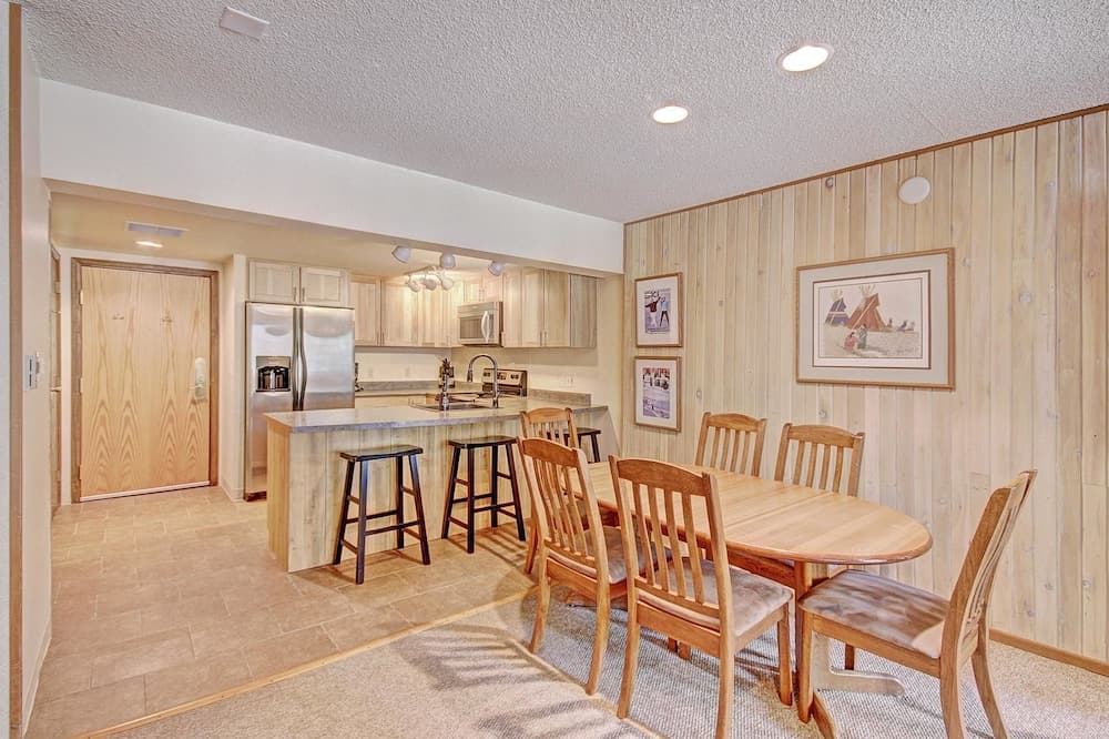 In-room dining