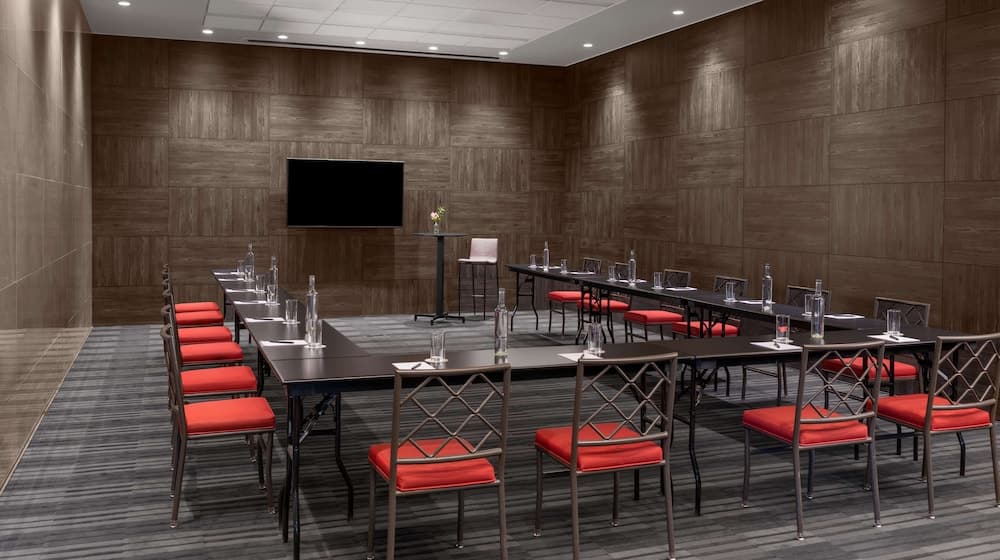 Meeting facility