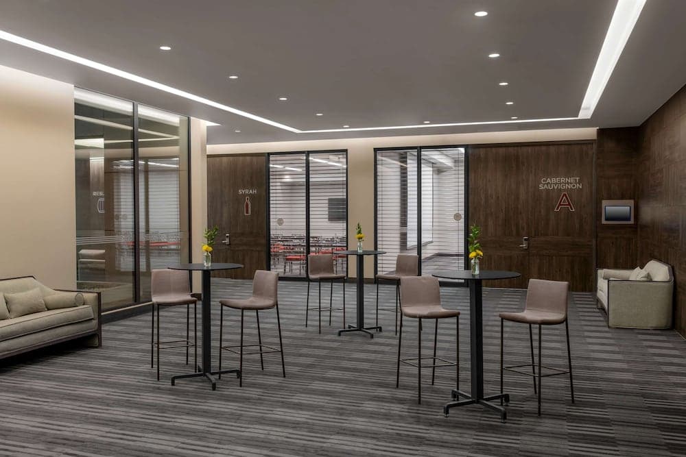 Meeting facility