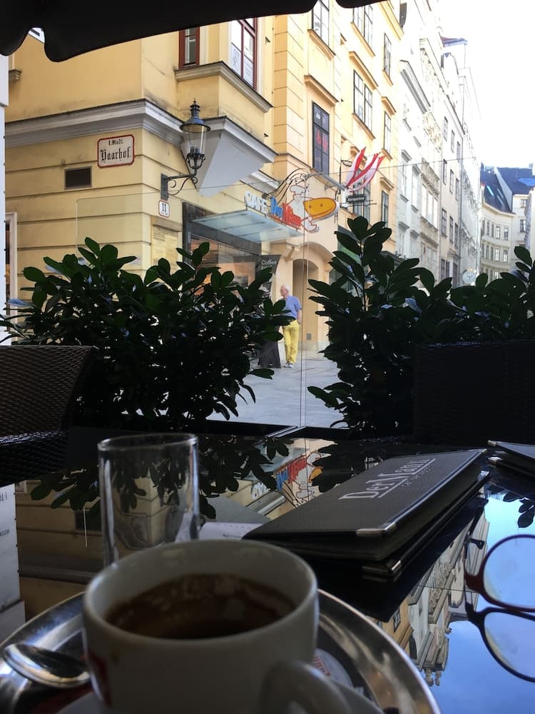 Cafe