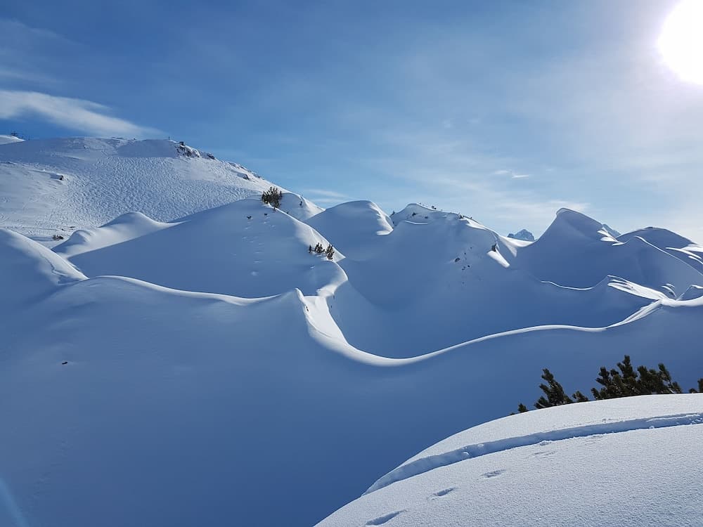 Snow and ski sports