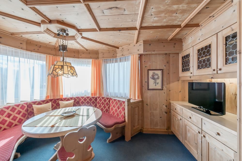 In-room dining